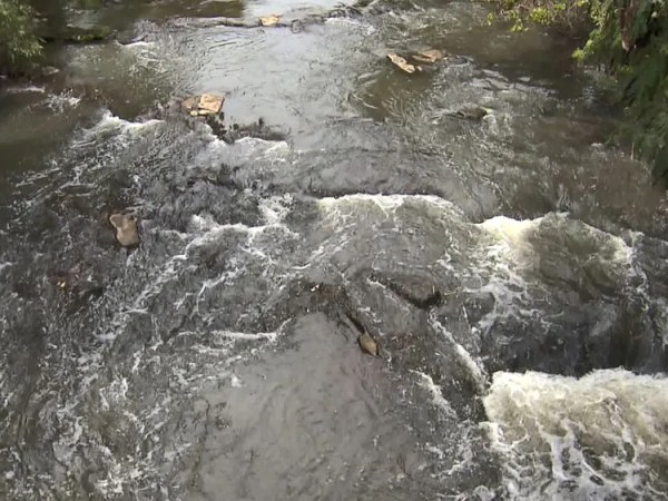 Concrete Over Water, the Slow Death of the Anhumas&nbsp;River